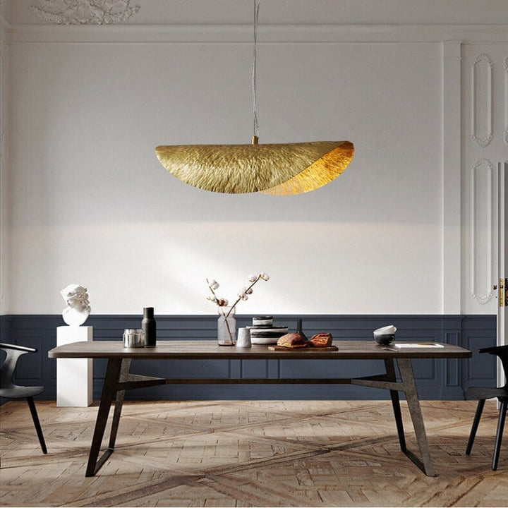 suspension luminaire or salon