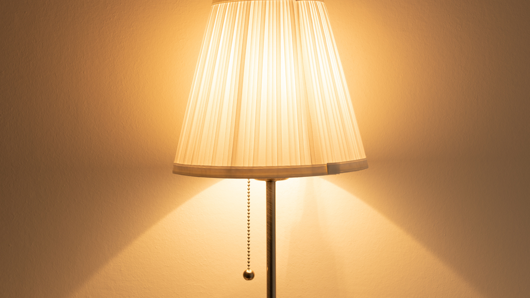 Comment brancher un interrupteur de lampe de chevet ?