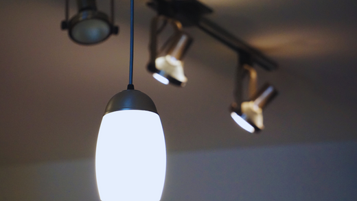Comment régler la hauteur d'une lampe pipistrello ?