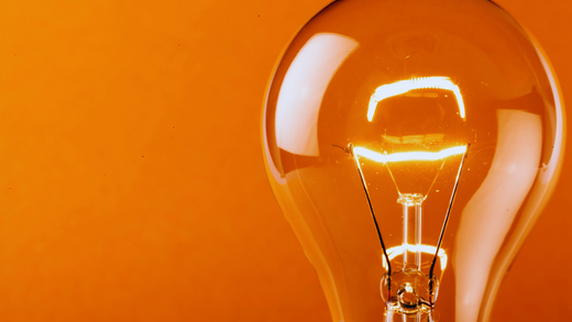 Qui a inventé la lampe halogène ?