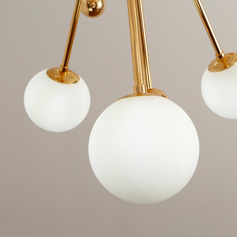 suspension-luminaire-boule-blanche-decoration-design